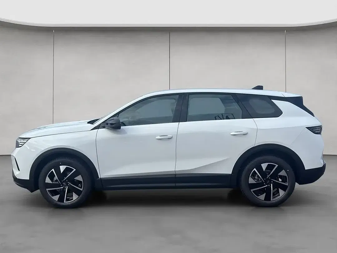 Opel Grandland - Thumbnail 2
