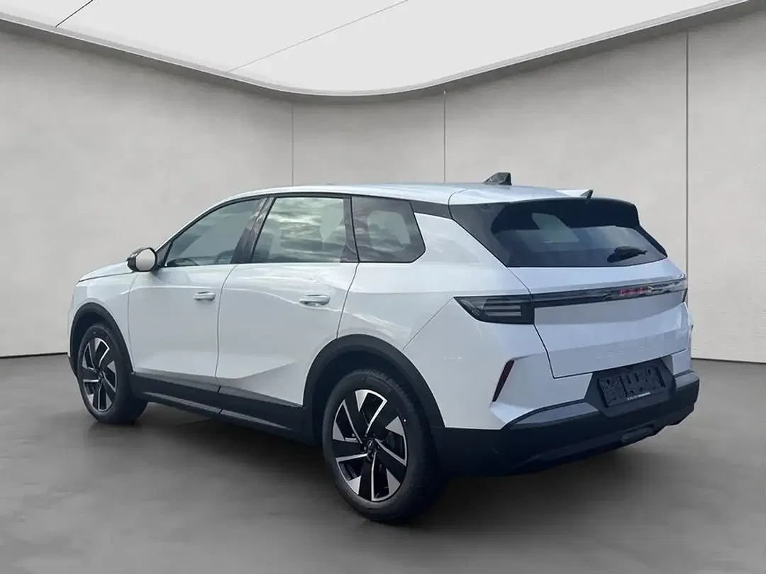 Opel Grandland - Thumbnail 3