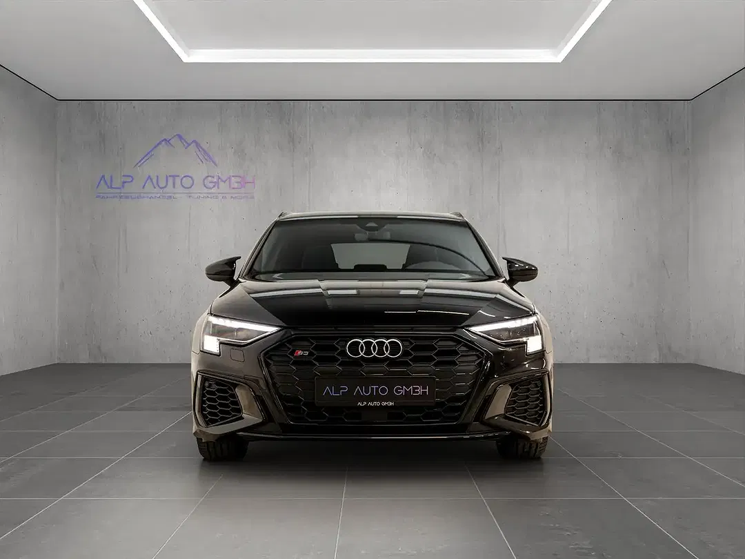 Audi S3 - Thumbnail 2