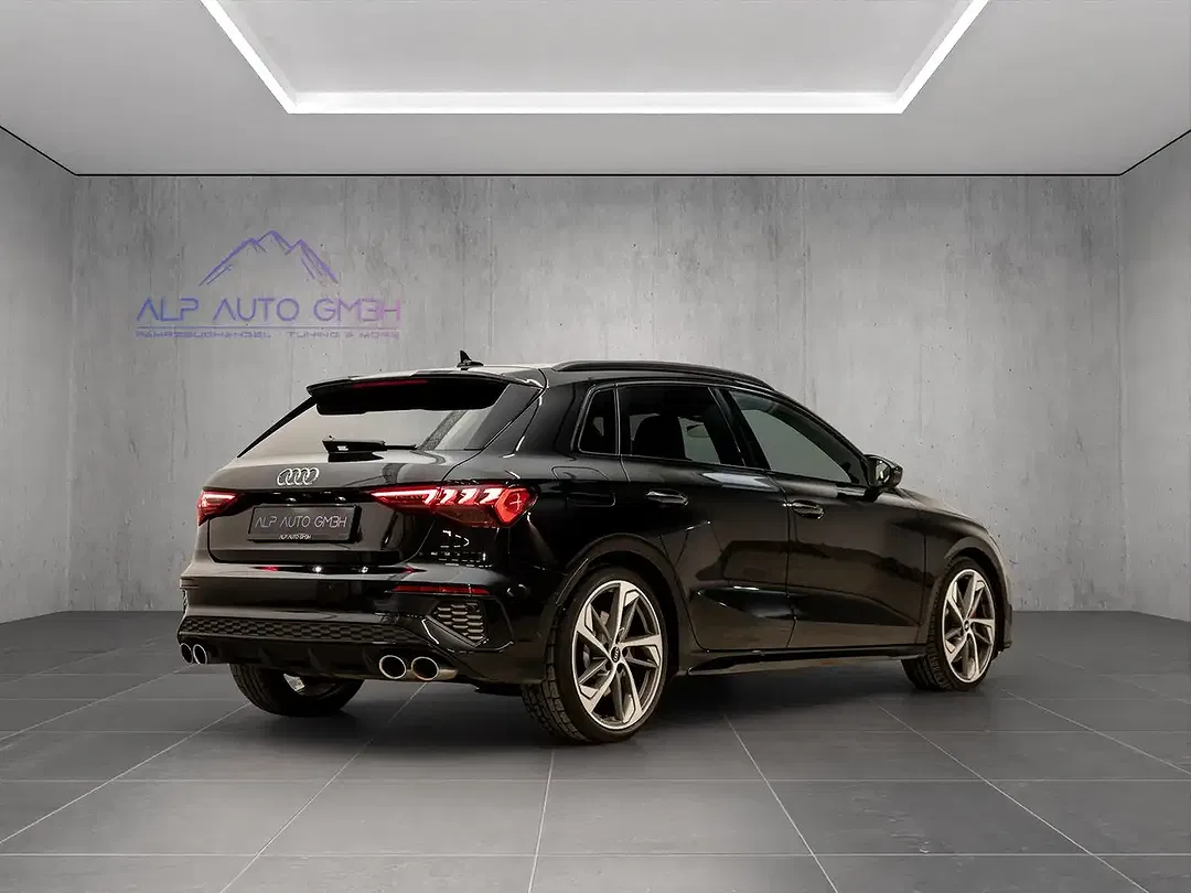 Audi S3 - Thumbnail 6