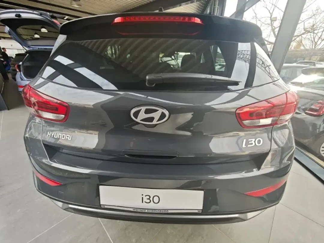 Hyundai i30 - Thumbnail 6