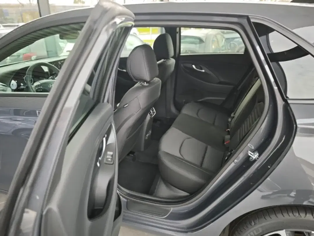 Hyundai i30 - Thumbnail 8