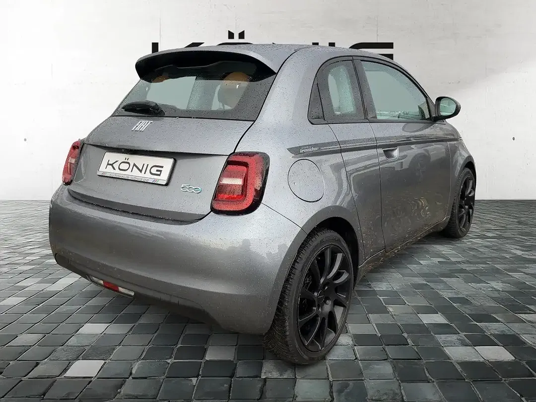 Fiat 500e - Thumbnail 4