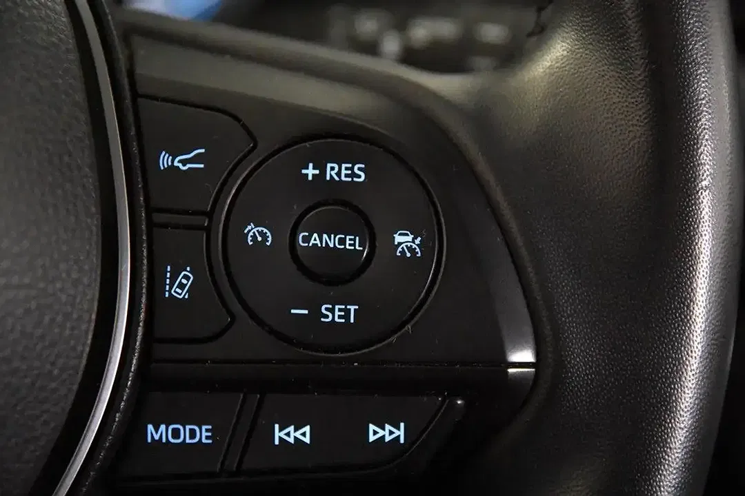 Toyota RAV 4 - Thumbnail 14
