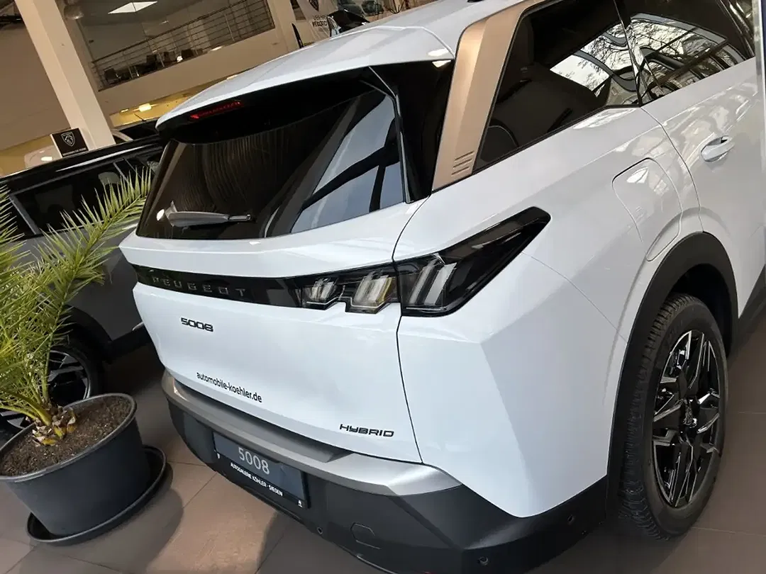 Peugeot 5008 - Thumbnail 6