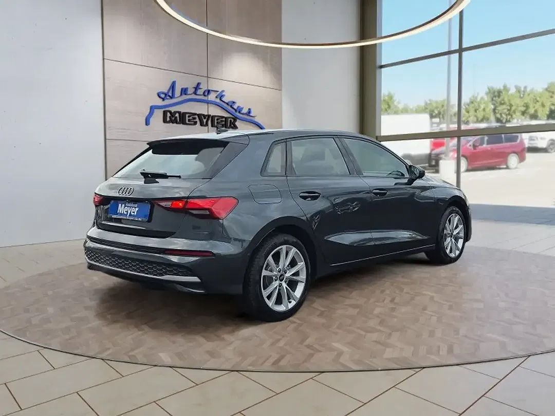 Audi A3 - Thumbnail 6