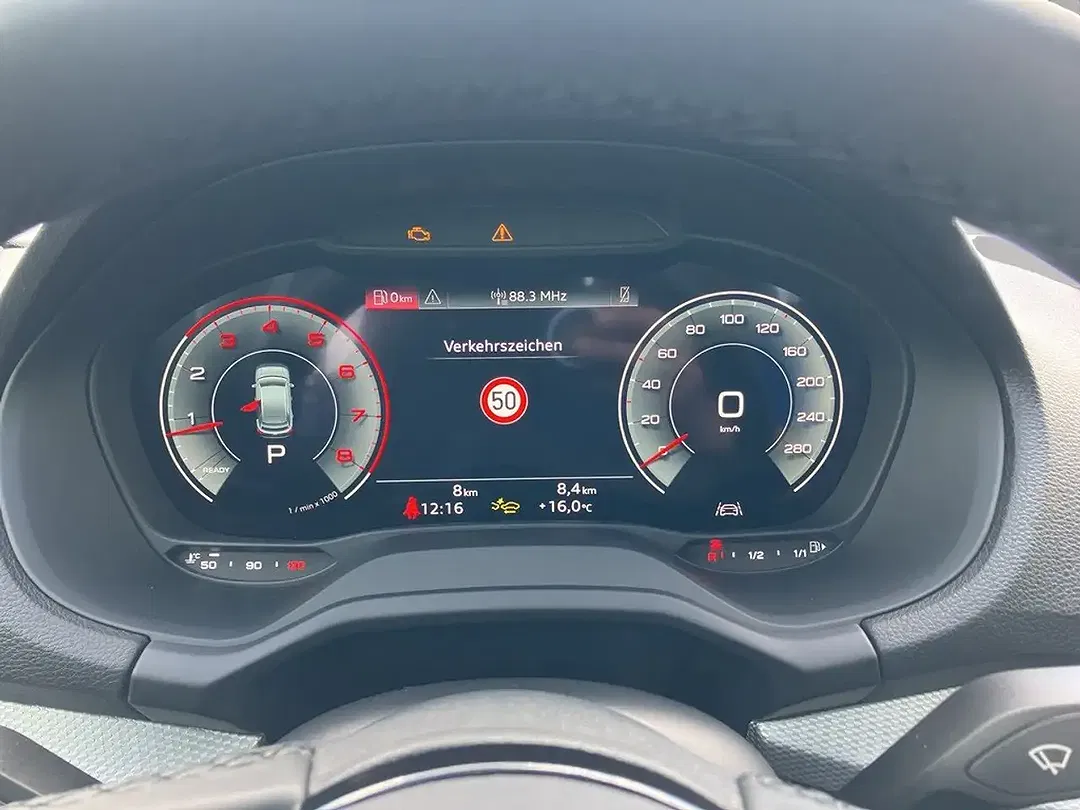 Audi Q2 - Thumbnail 13