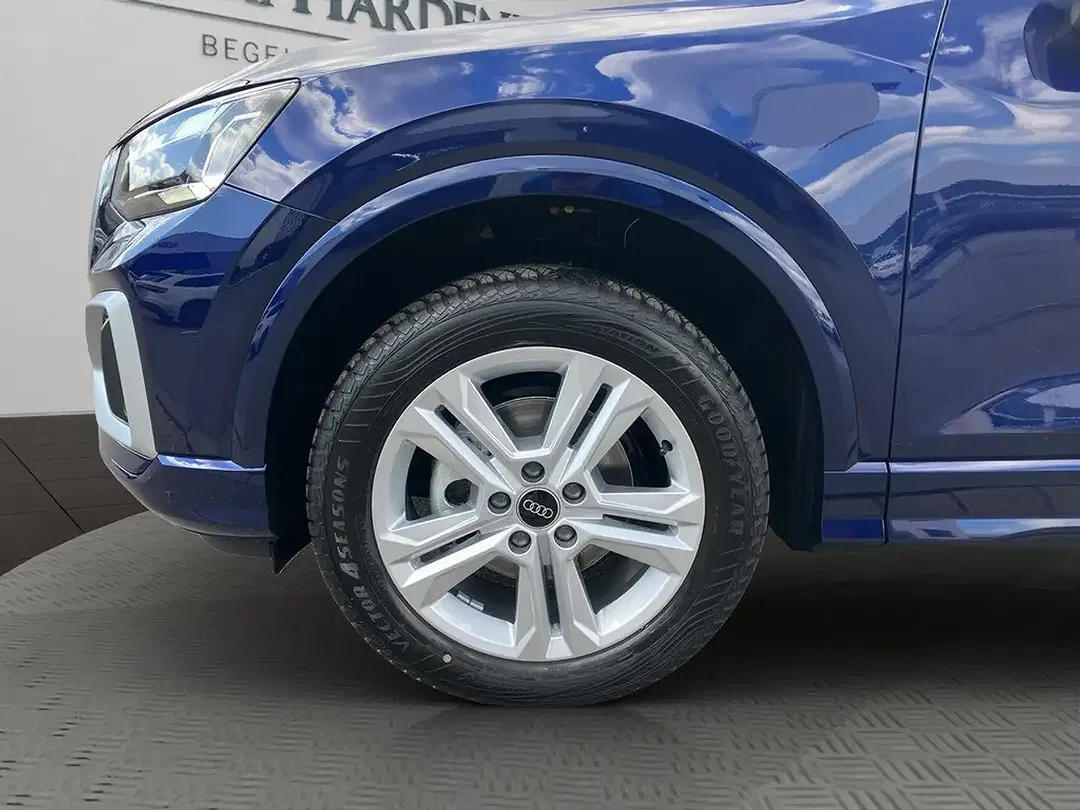 Audi Q2 - Thumbnail 3