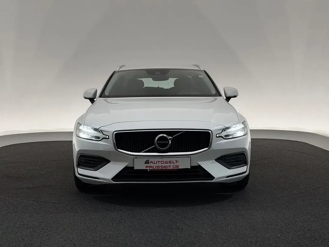 Volvo V60 - Thumbnail 2