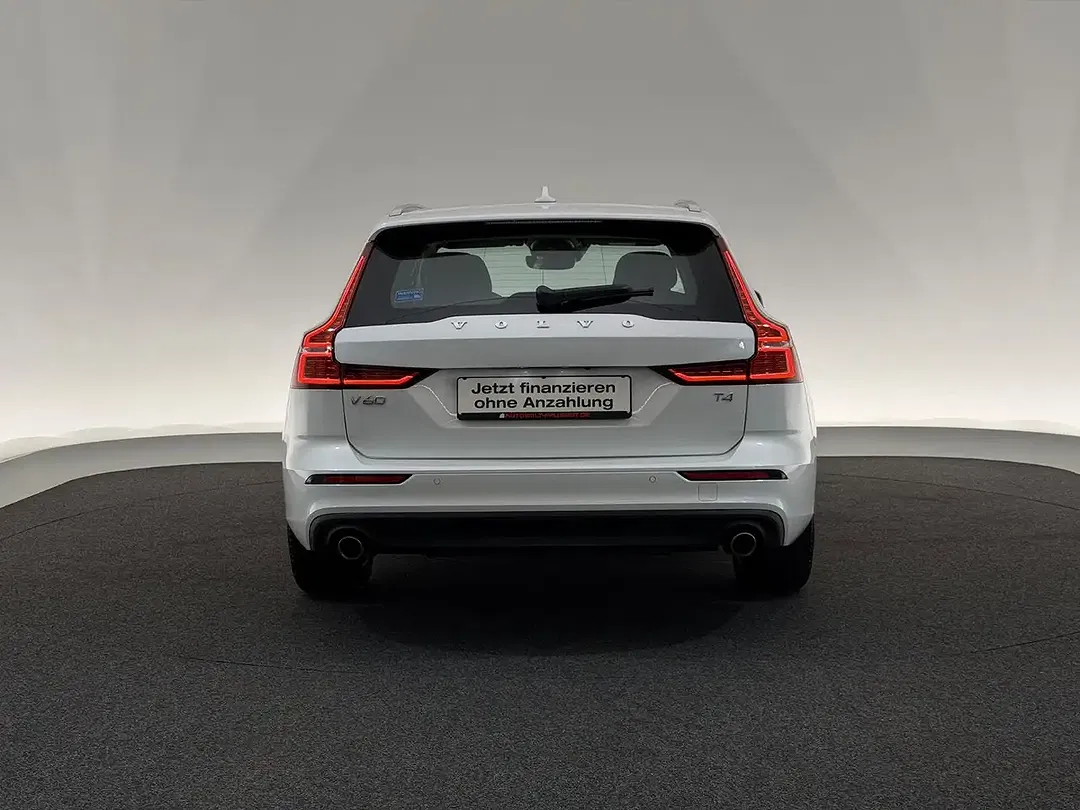 Volvo V60 - Thumbnail 4