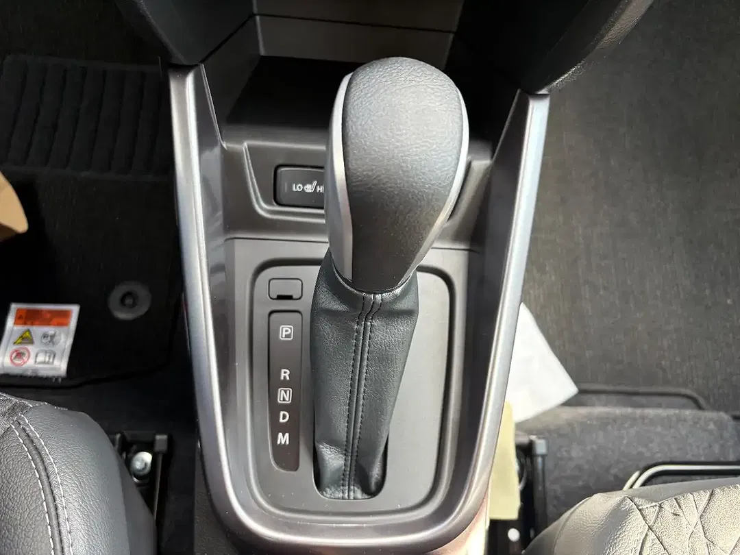 Suzuki Vitara - Thumbnail 10