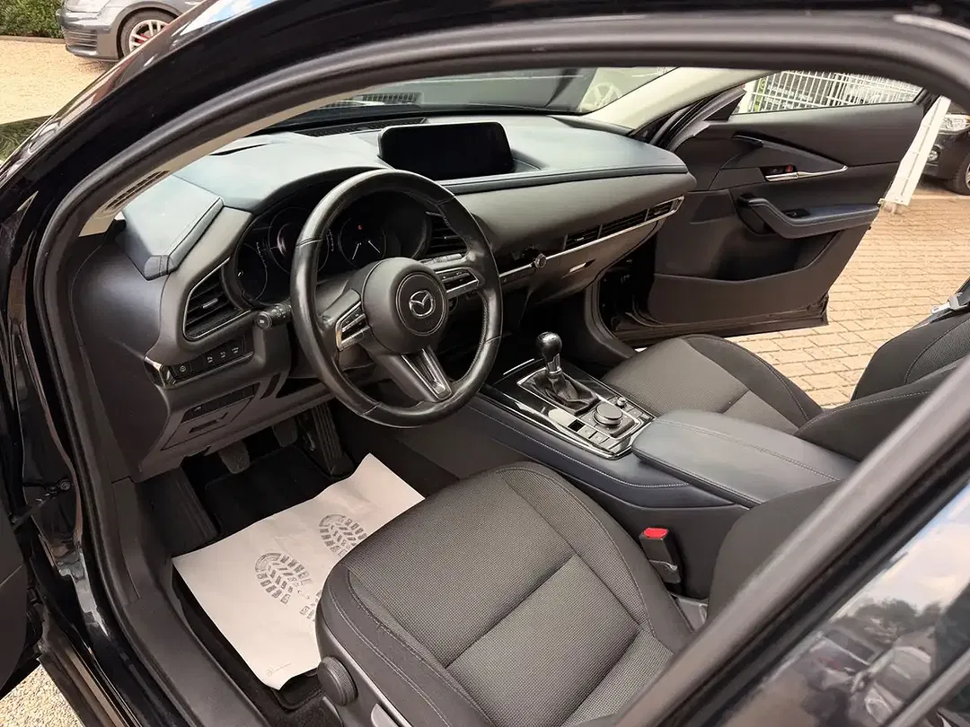 Mazda CX-30 - Thumbnail 15