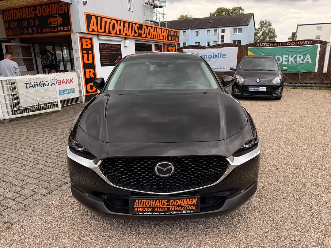 Mazda CX-30 - Thumbnail 2