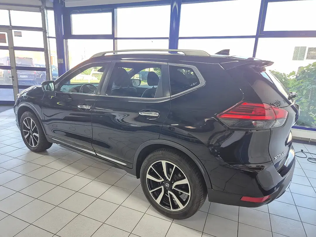Nissan X-Trail - Thumbnail 3
