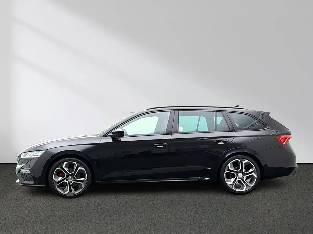 Skoda Octavia - Thumbnail 1