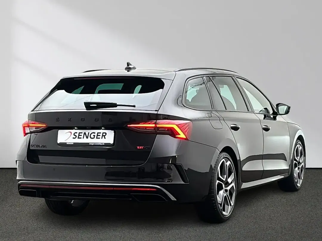 Skoda Octavia - Thumbnail 2