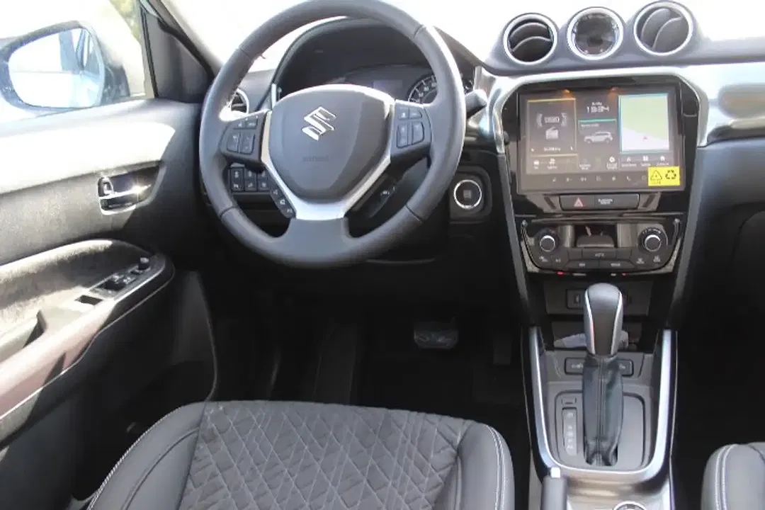Suzuki Vitara - Thumbnail 10