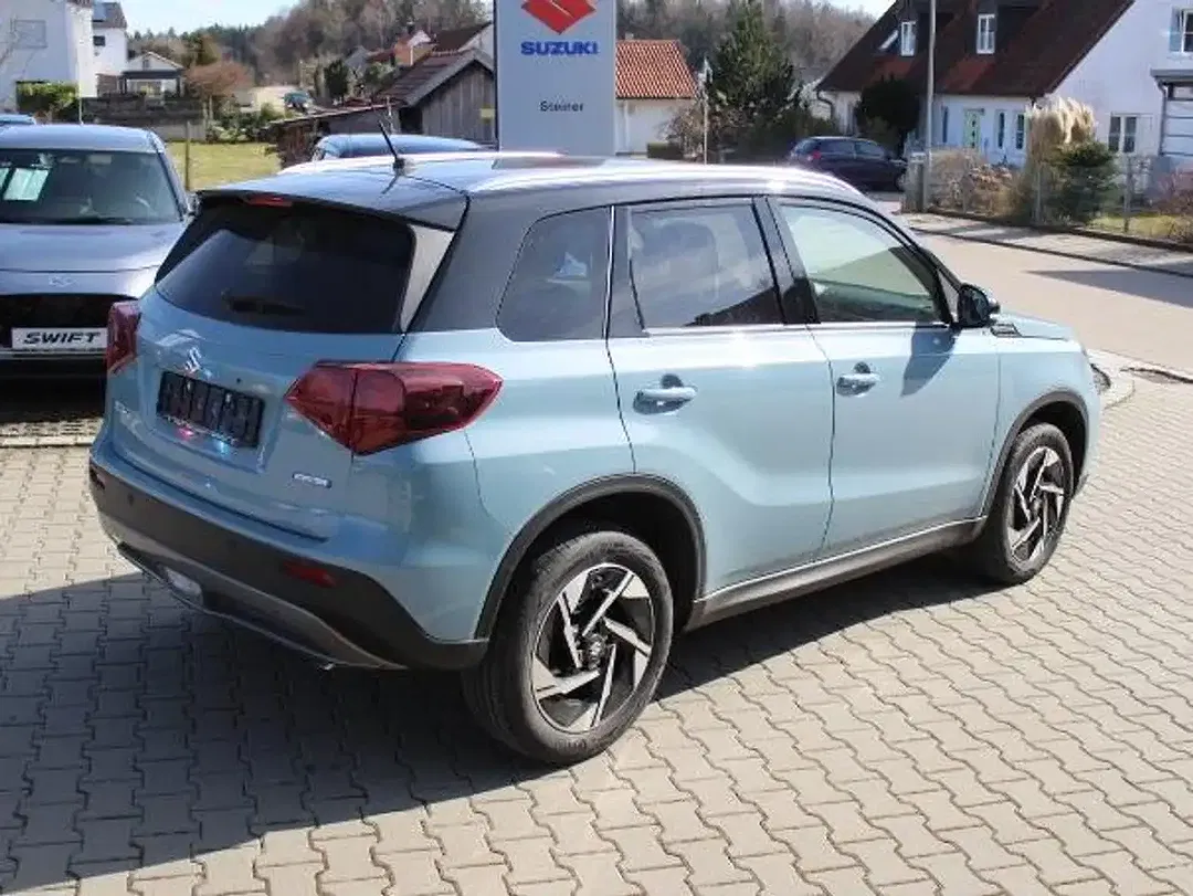 Suzuki Vitara - Thumbnail 3