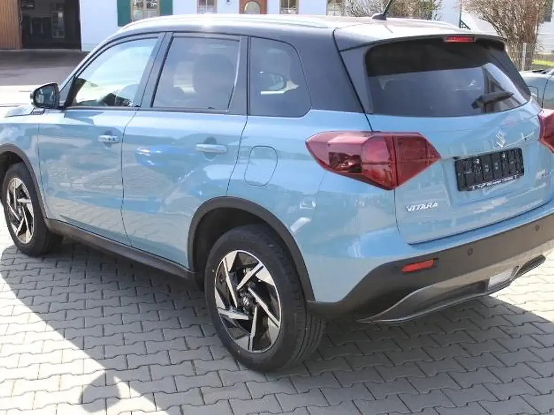 Suzuki Vitara - Thumbnail 4