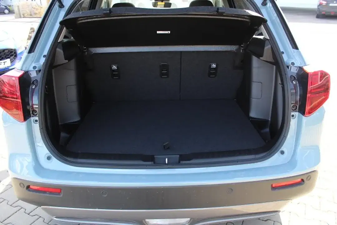 Suzuki Vitara - Thumbnail 7