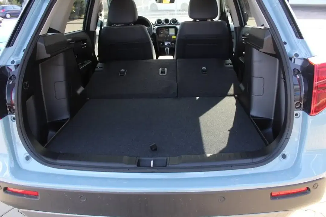 Suzuki Vitara - Thumbnail 9