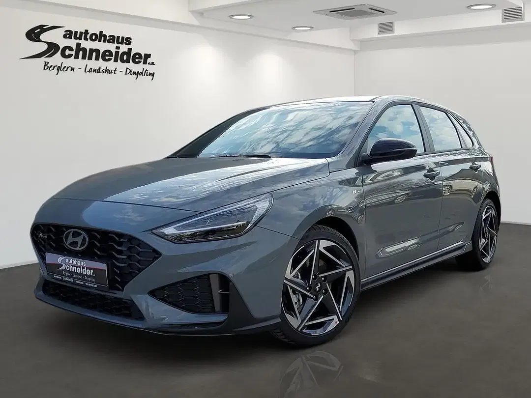 Hyundai i30 - Thumbnail 1