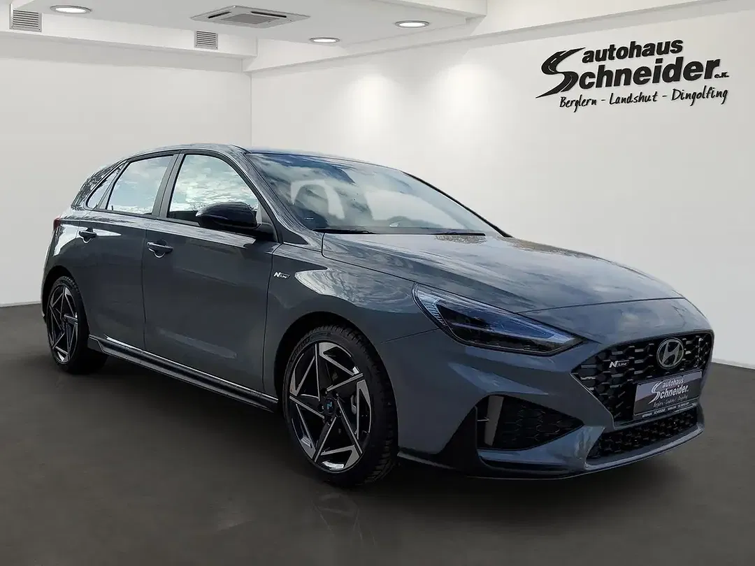Hyundai i30 - Thumbnail 2