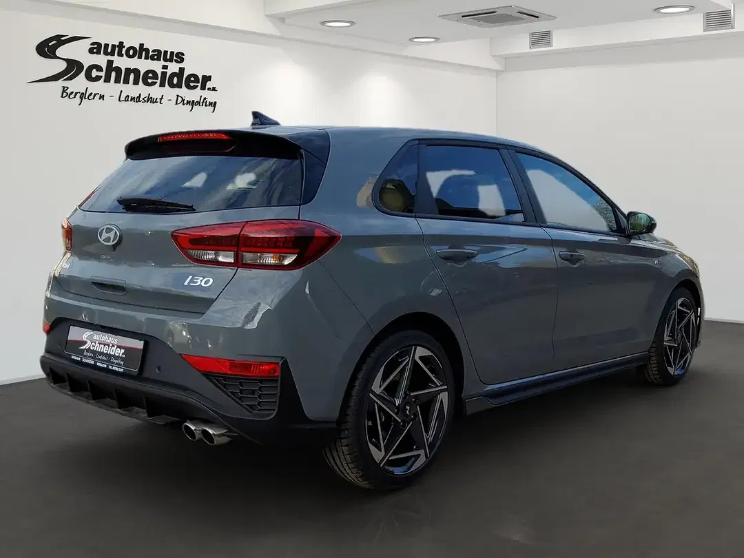 Hyundai i30 - Thumbnail 3