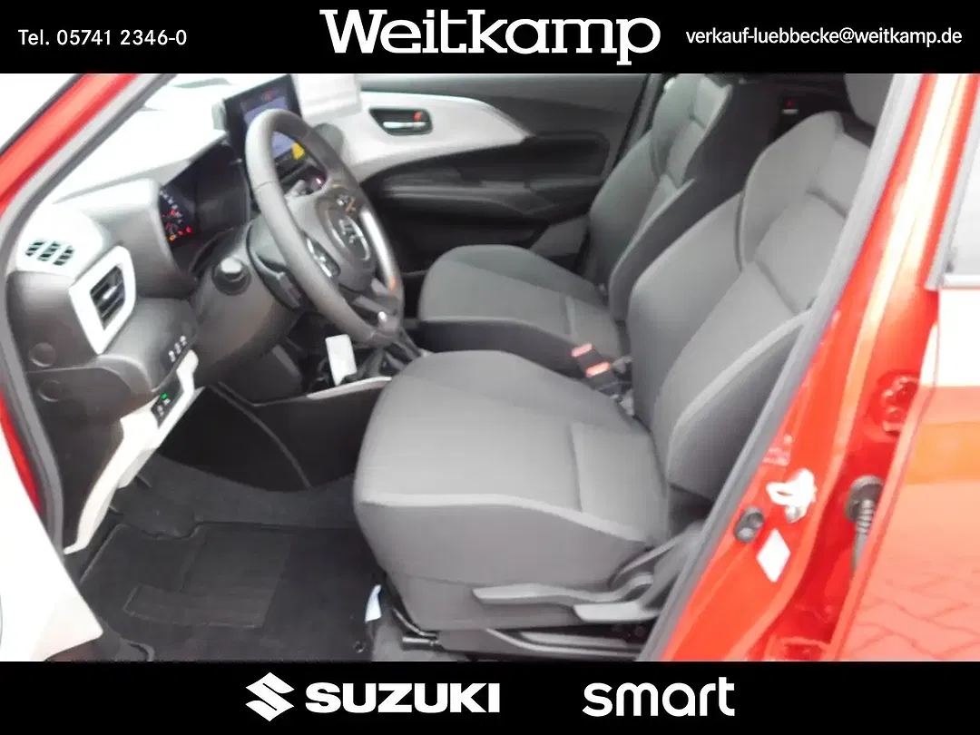 Suzuki Swift - Thumbnail 10