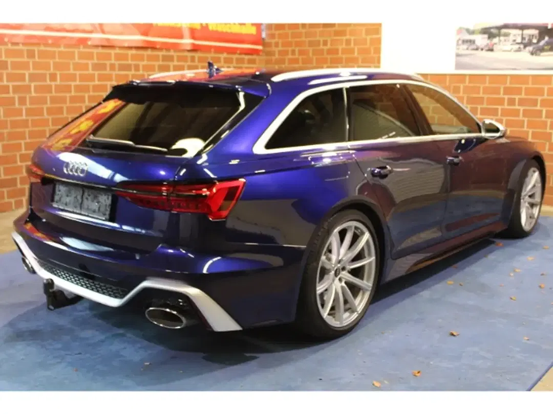 Audi RS6 - Thumbnail 8