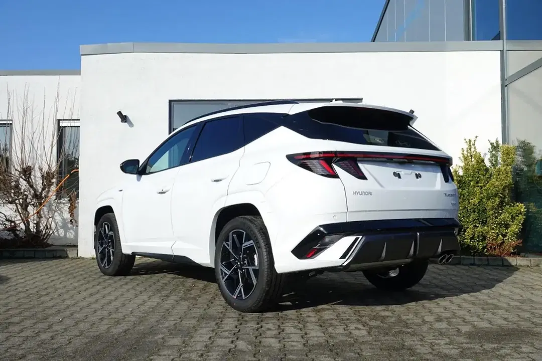 Hyundai TUCSON - Thumbnail 3