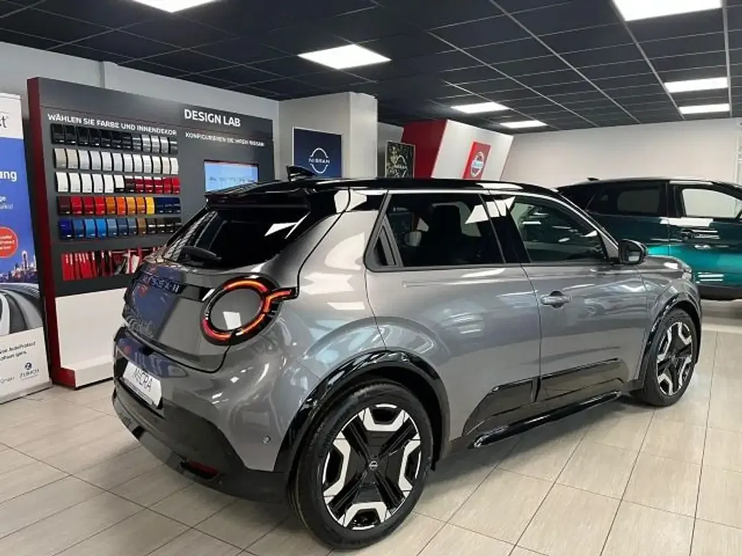 Nissan Micra - Thumbnail 9