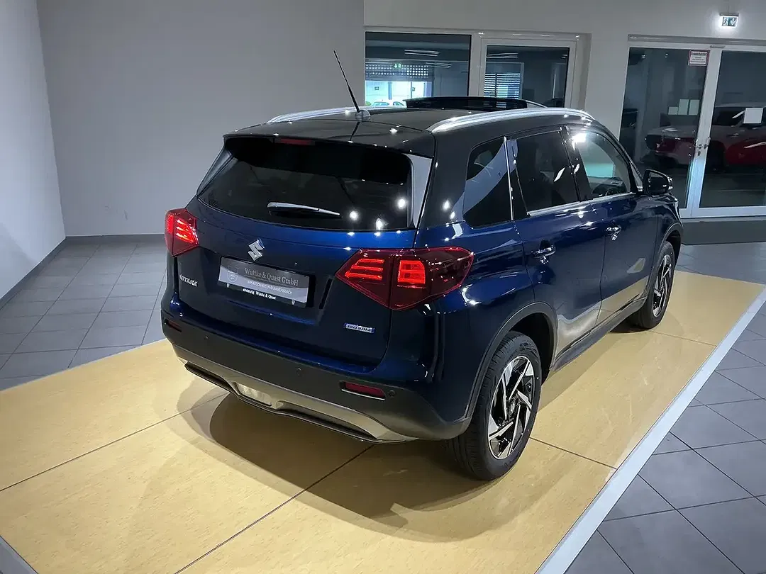 Suzuki Vitara - Thumbnail 3