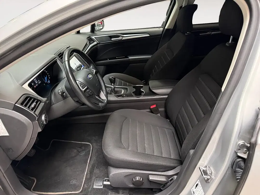 Ford Mondeo - Thumbnail 12