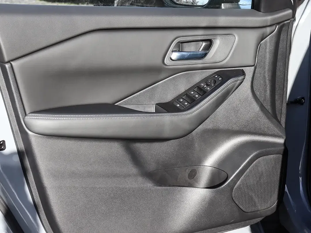 Nissan X-Trail - Thumbnail 8