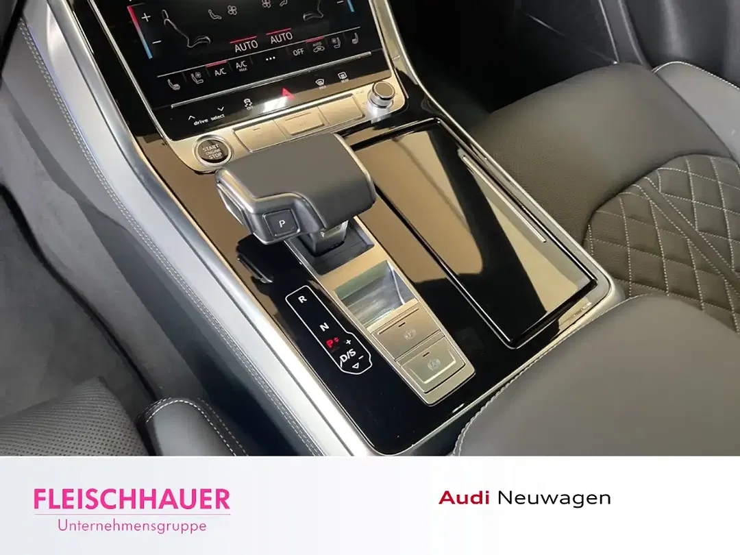 Audi Q8 - Thumbnail 15