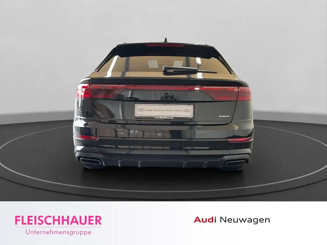 Audi Q8 - Thumbnail 6
