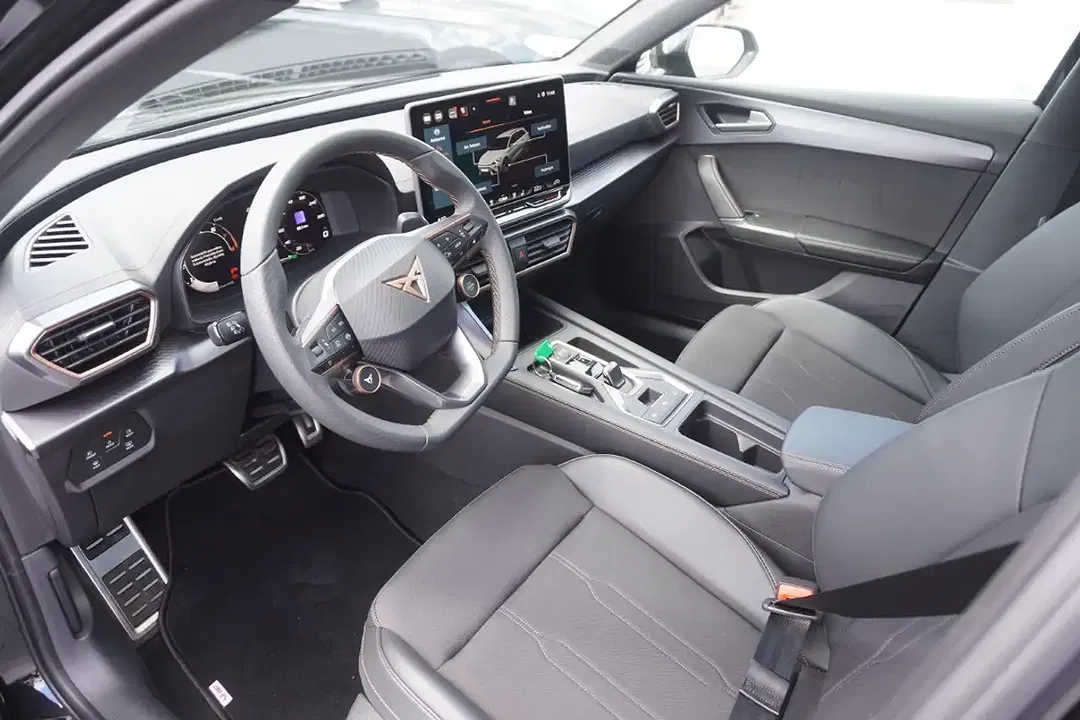 CUPRA Leon - Thumbnail 10