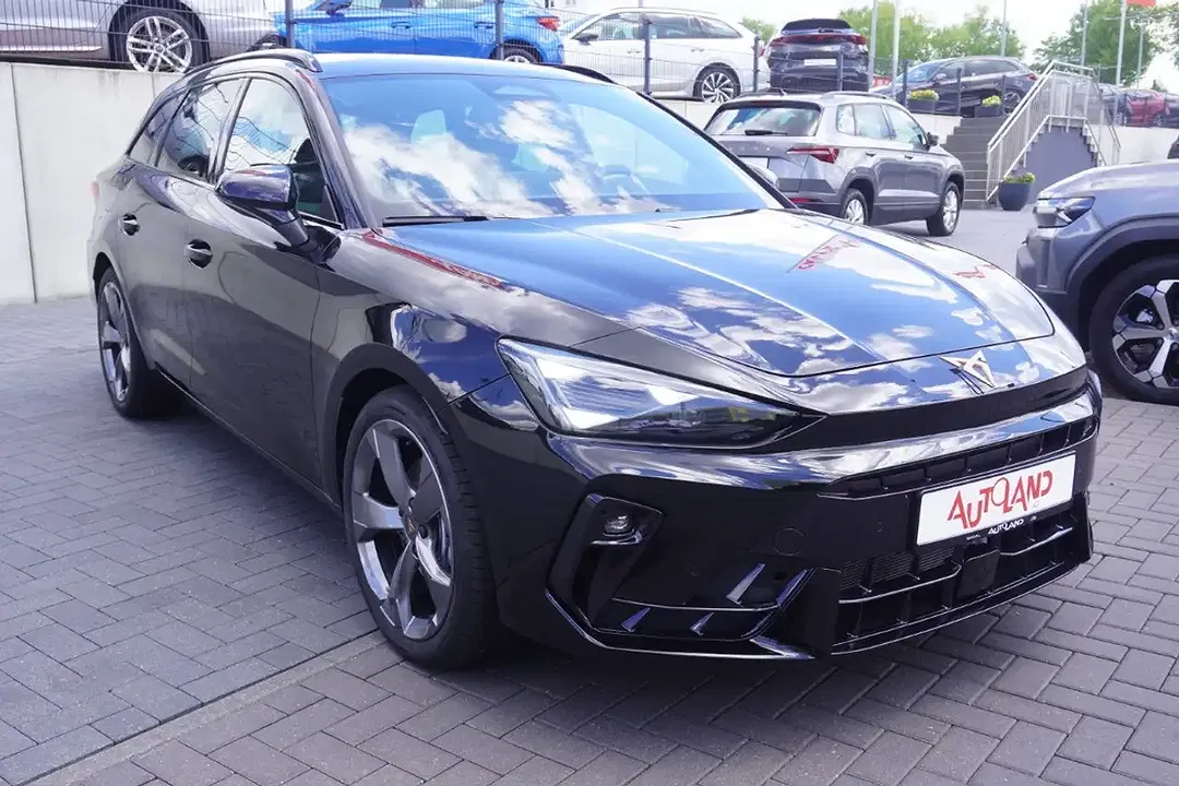 CUPRA Leon - Thumbnail 5
