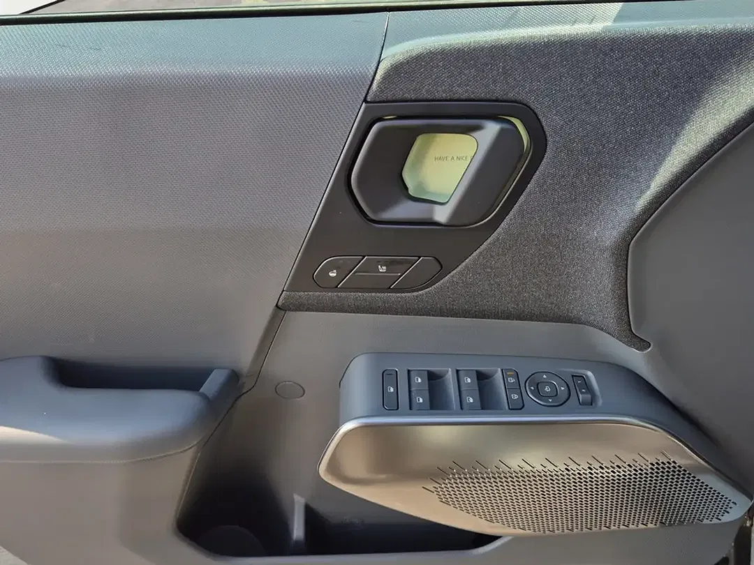 Kia EV2 - Thumbnail 10