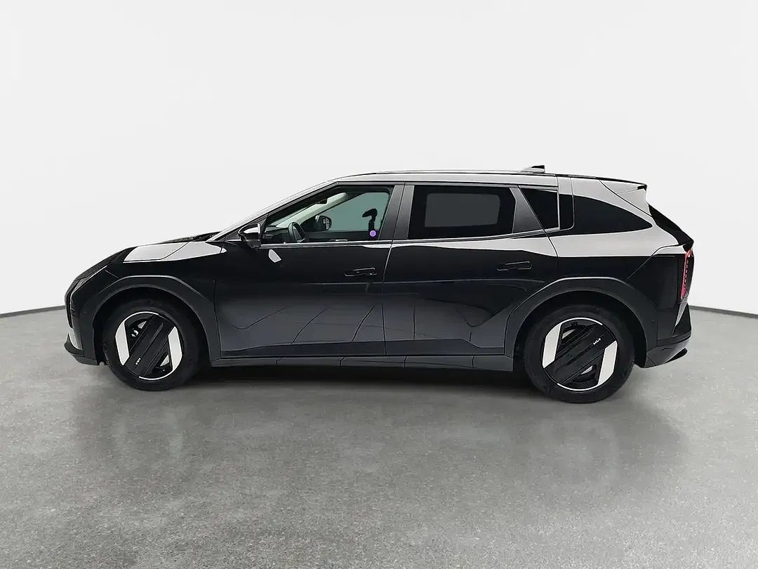 Kia EV4 - Thumbnail 5