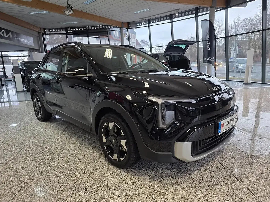 Kia Stonic - Thumbnail 3