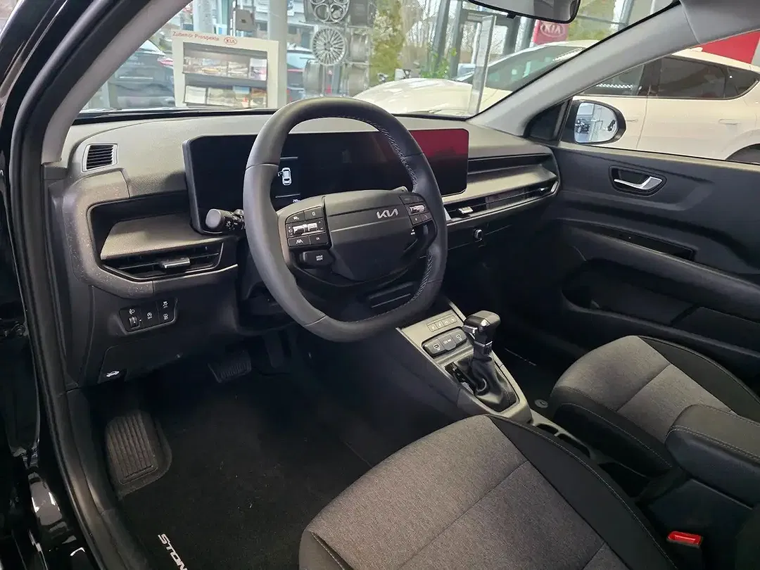 Kia Stonic - Thumbnail 9