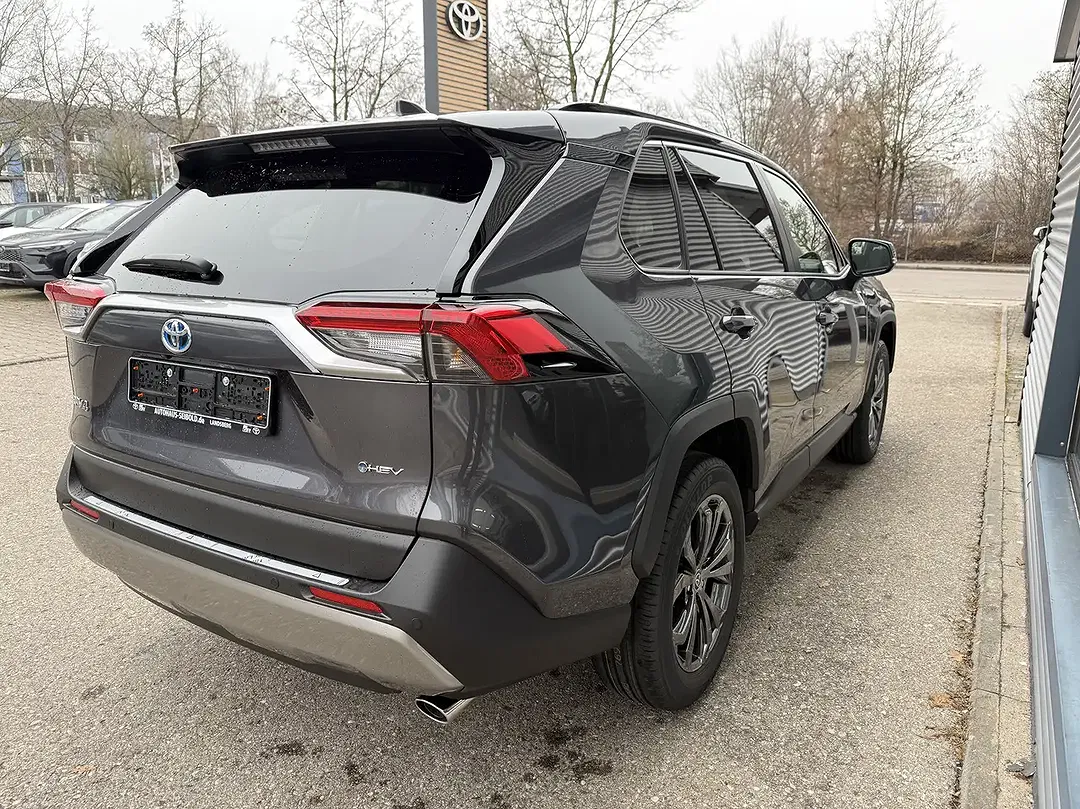 Toyota RAV 4 - Thumbnail 4