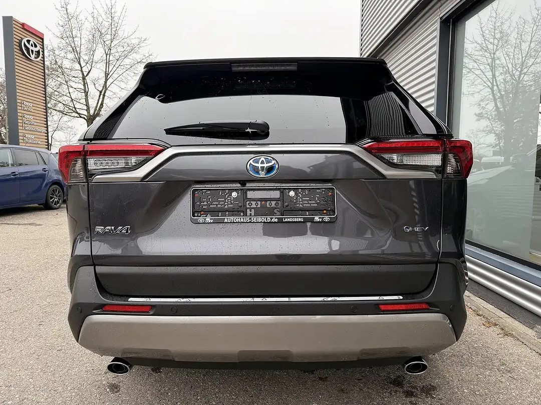 Toyota RAV 4 - Thumbnail 8