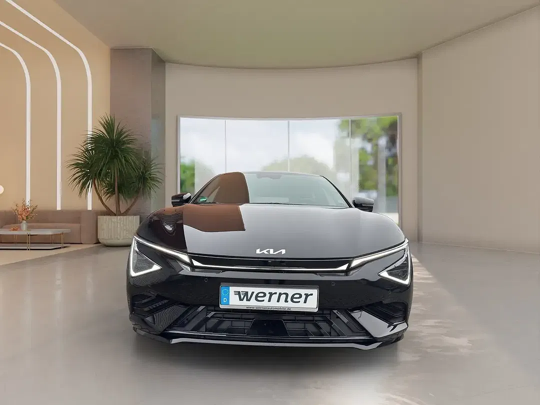 Kia EV6 - Thumbnail 2