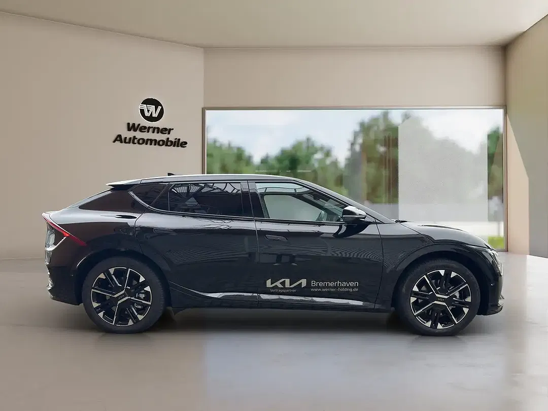 Kia EV6 - Thumbnail 4