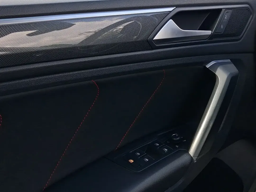Volkswagen Tiguan - Thumbnail 14