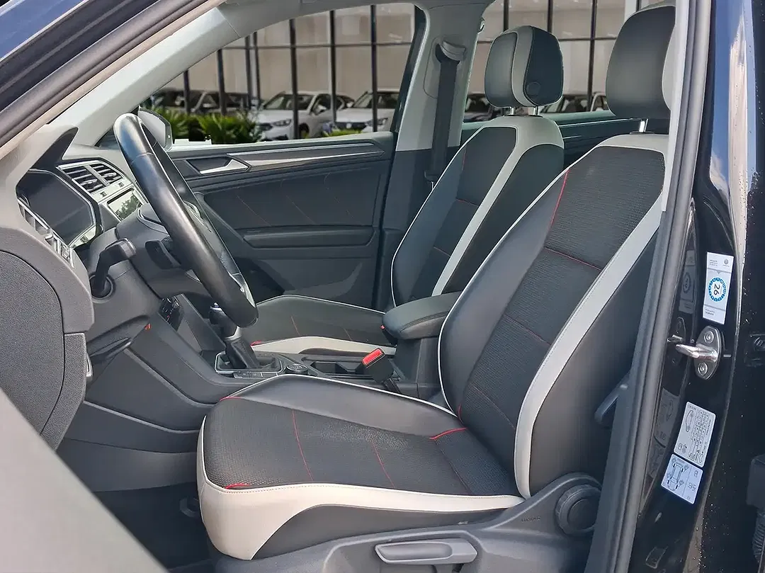 Volkswagen Tiguan - Thumbnail 6
