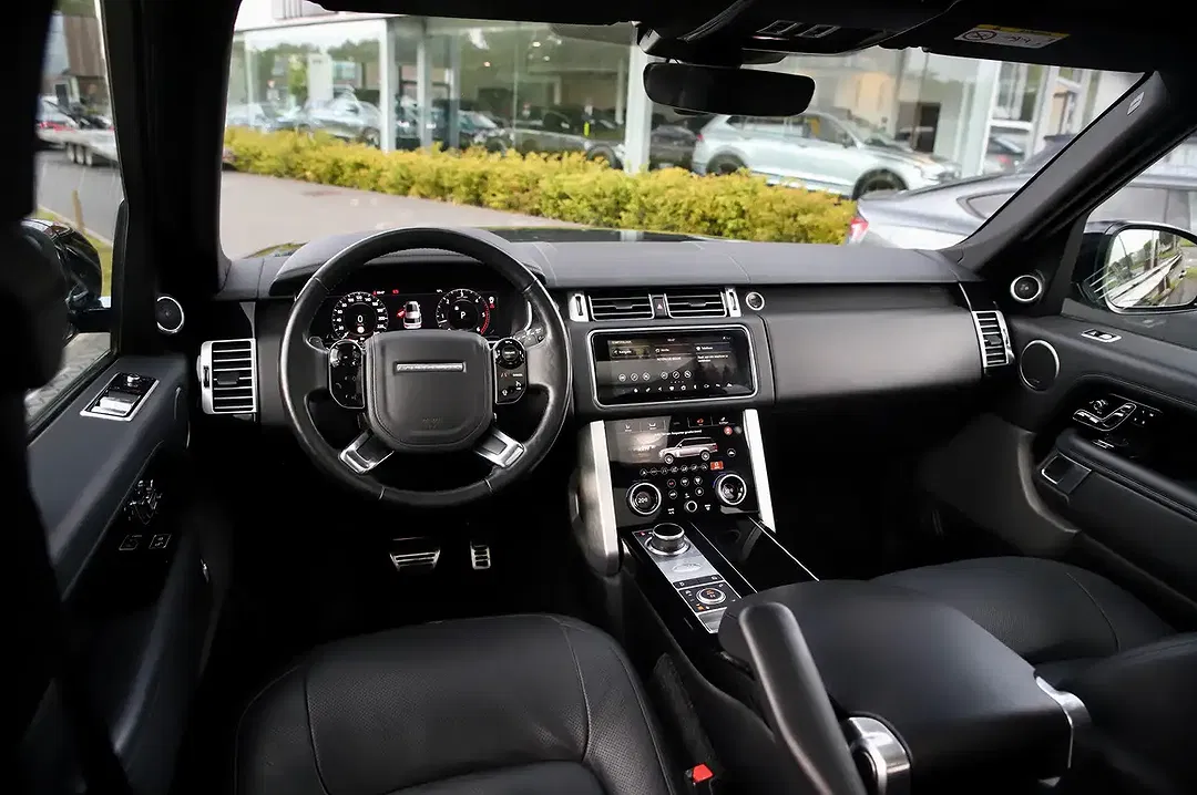 Land Rover Range Rover - Thumbnail 16